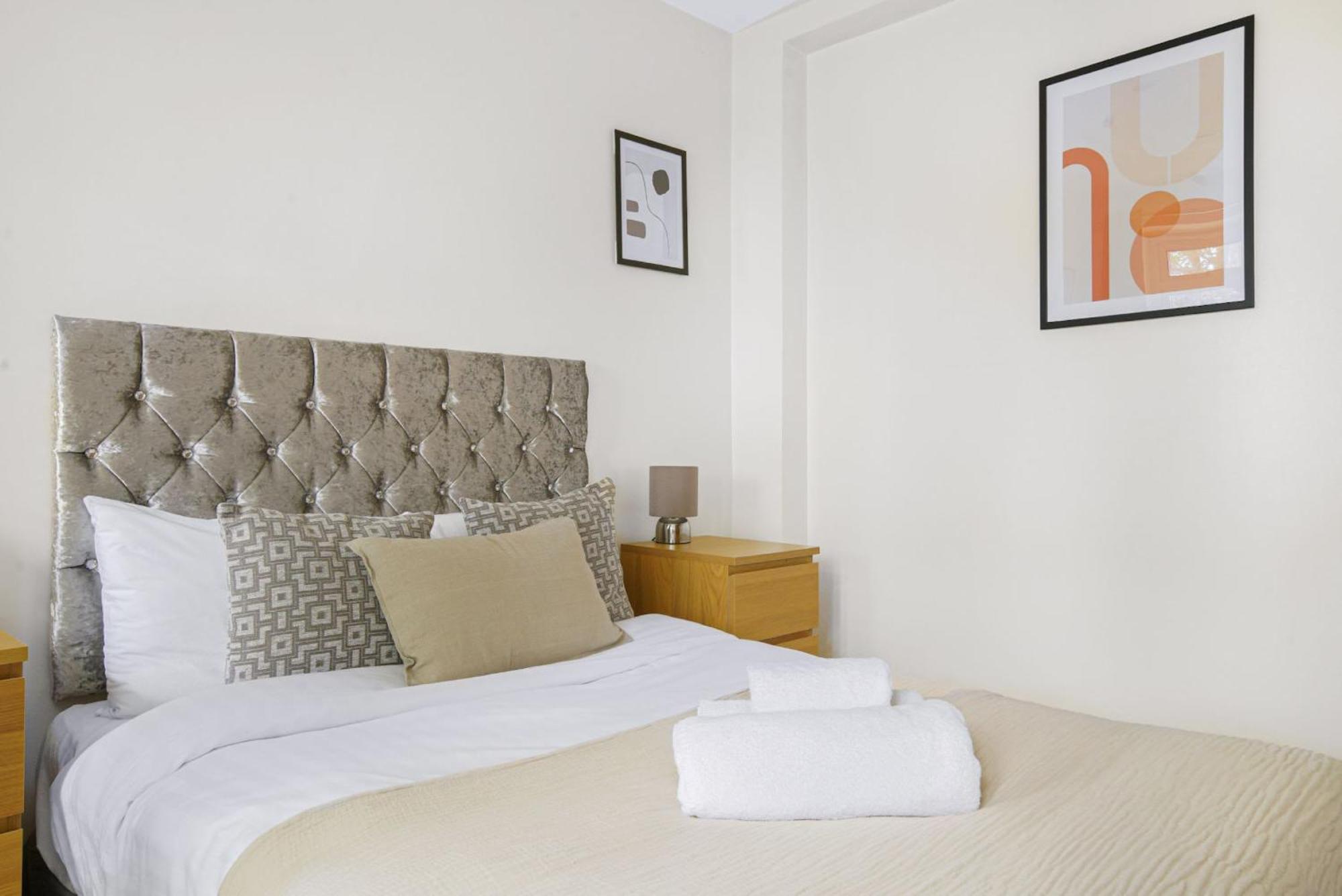 Paddington - 2Br With Balcony - Cityapartmentstay ลอนดอน ภายนอก รูปภาพ