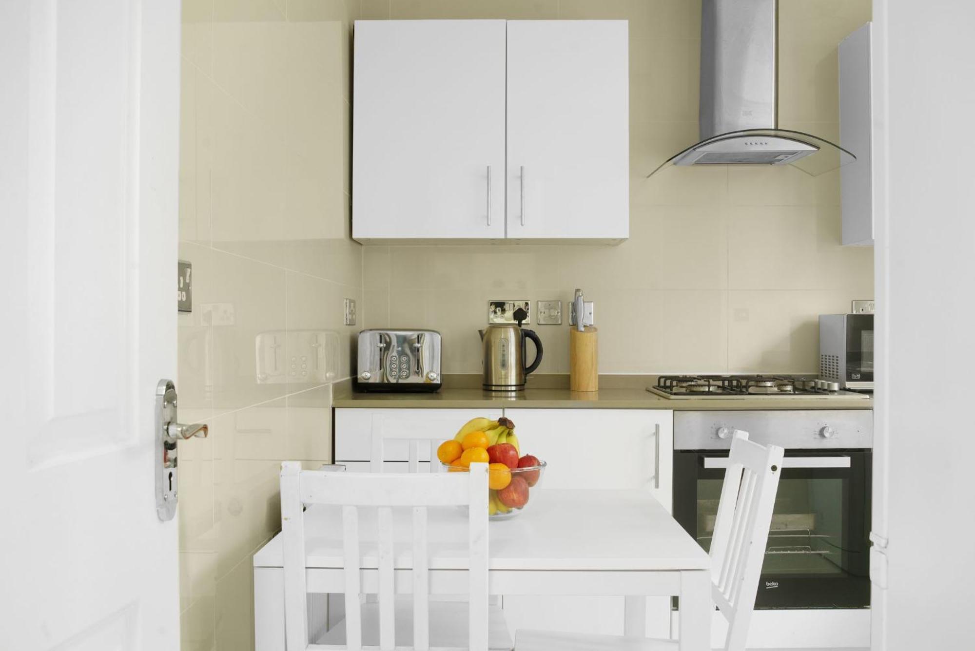 Paddington - 2Br With Balcony - Cityapartmentstay ลอนดอน ภายนอก รูปภาพ