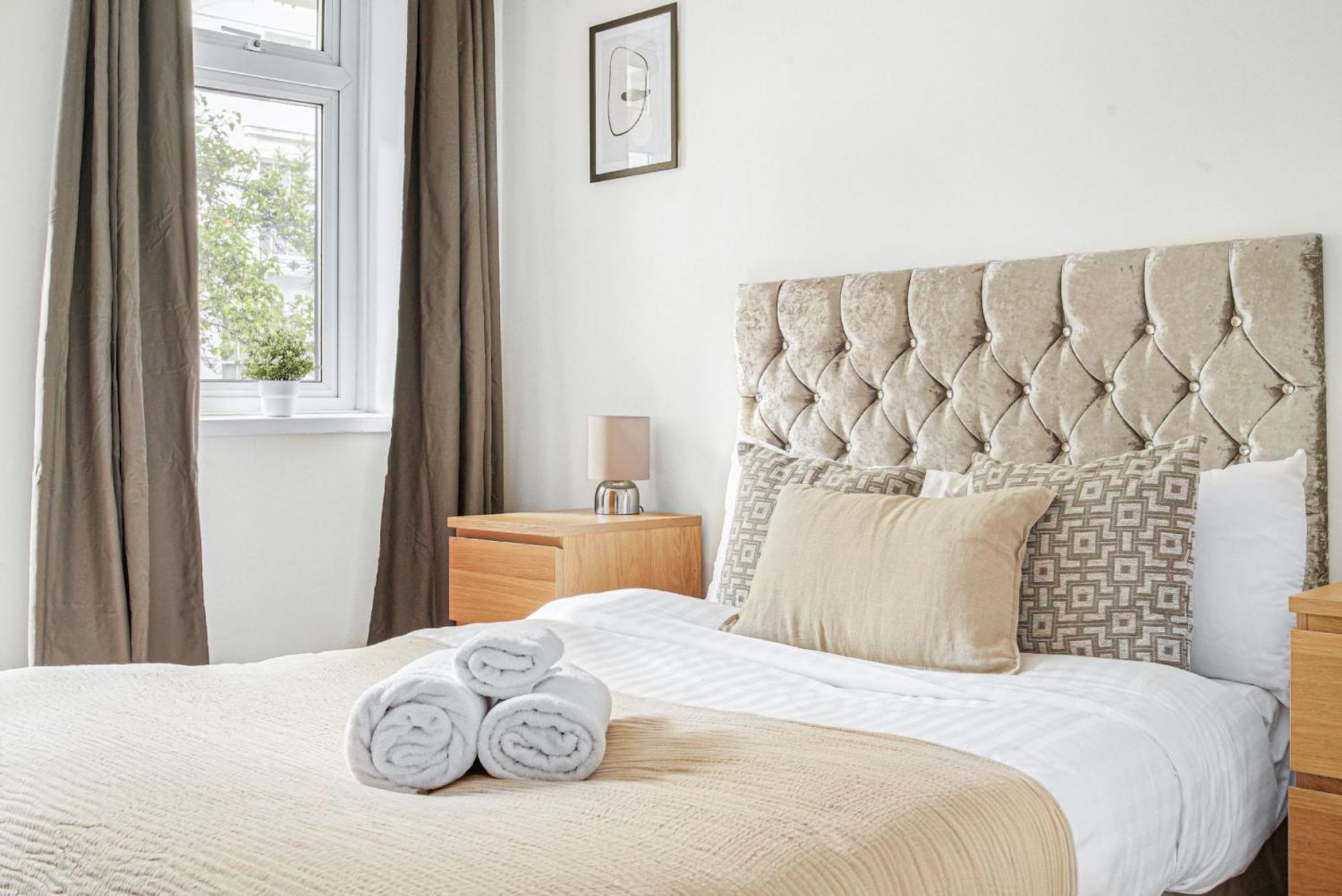 Paddington - 2Br With Balcony - Cityapartmentstay ลอนดอน ภายนอก รูปภาพ
